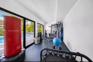 1141 NE 90th St, Miami, FL 33138 - Photo 39