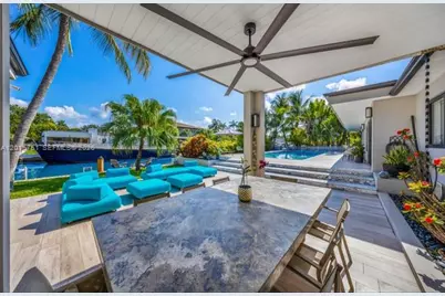 1141 NE 90th St, Miami, FL 33138 - Photo 31