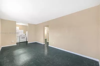 126 SW 18th Ave #11, Miami, FL 33135 - Photo 3