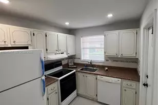 501 Blue Heron Dr, Hallandale Beach, FL 33009 - Photo 7