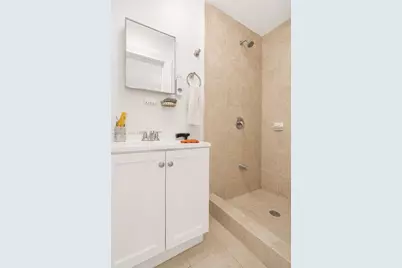 5340 E 4th Ave, Hialeah, FL 33013 - Photo 13