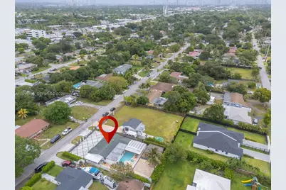 46 NE 164th St, Miami, FL 33162 - Photo 51