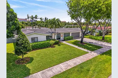 8820 SW 85th Ter, Miami, FL 33173 - Photo 3