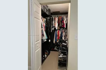 11155 SW 5th Pl #205, Pembroke Pines, FL 33025 - Photo 9