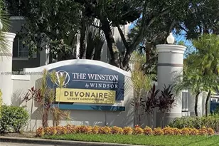 11155 SW 5th Pl, Pembroke Pines, FL 33025 - Photo 1
