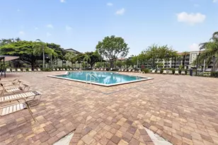 13055 SW 15th Ct, Pembroke Pines, FL 33027 - Photo 23