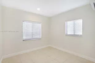 502 NW 7th Ct, Hallandale Beach, FL 33009 - Photo 5