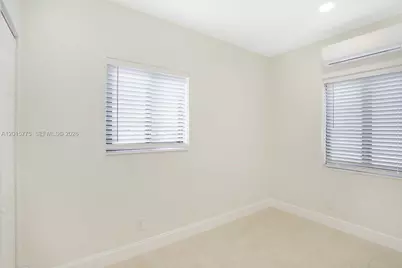 502 NW 7th Ct #1, Hallandale Beach, FL 33009 - Photo 11