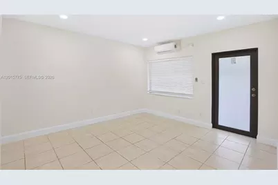 502 NW 7th Ct #1, Hallandale Beach, FL 33009 - Photo 15