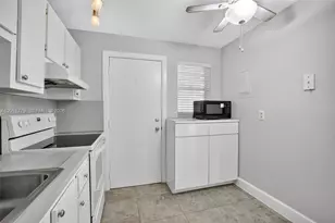 3050 NE 16th Ave, Oakland Park, FL 33334 - Photo 29