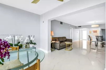 1020 Country Club Dr #405, Margate, FL 33063 - Photo 15