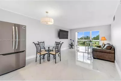 1020 Country Club Dr #405, Margate, FL 33063 - Photo 9