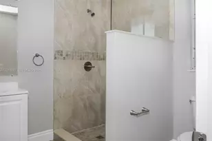 401 Superior Pl, West Palm Beach, FL 33409 - Photo 13
