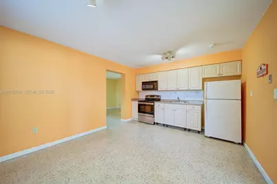 7358 - 7360 SW 23rd St, Miami, FL 33155 - Photo 17