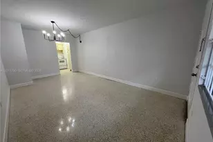 675 SW 7th Ave, Miami, FL 33130 - Photo 3