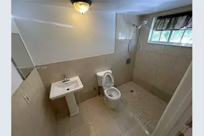 13700 NE 6th Ave #115, North Miami, FL 33161 - Photo 15