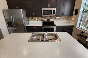25111 SW 108th Ave, Homestead, FL 33032 - Photo 15