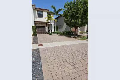 25111 SW 108th Ave, Homestead, FL 33032 - Photo 3