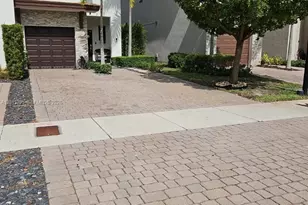 25111 SW 108th Ave, Homestead, FL 33032 - Photo 3