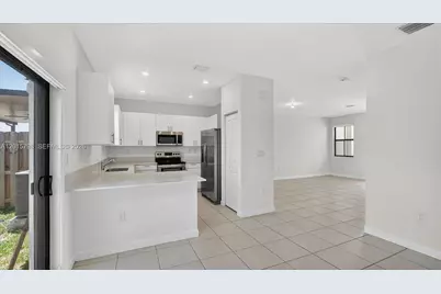 23029 SW 128th Pl, Miami, FL 33170 - Photo 9