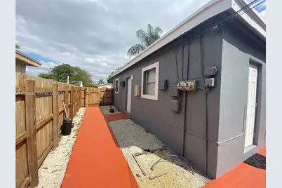 6012 SW 38th St #4, Miramar, FL 33023 - Photo 5
