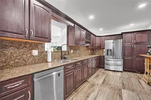 9750 SW 211th St, Cutler Bay, FL 33189 - Photo 19