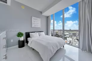 1100 Biscayne Blvd, Miami, FL 33132 - Photo 7