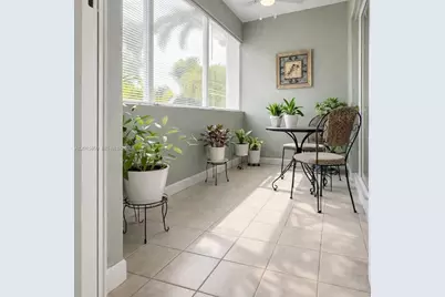 330 SE 2nd St #101G, Hallandale Beach, FL 33009 - Photo 29