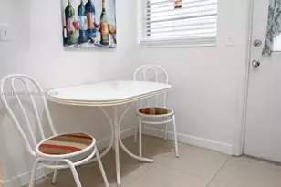 330 SE 2nd St, Hallandale Beach, FL 33009 - Photo 19