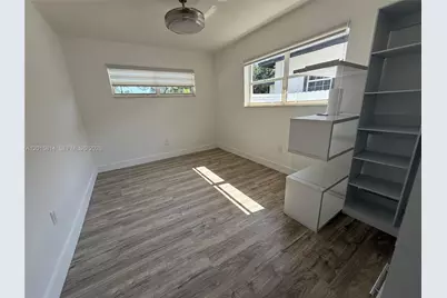 1760 NW 84th St, Miami, FL 33147 - Photo 19