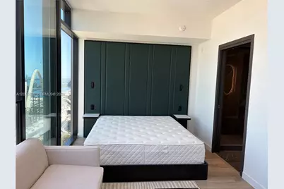 20 NE 11th St #2805, Miami, FL 33132 - Photo 15
