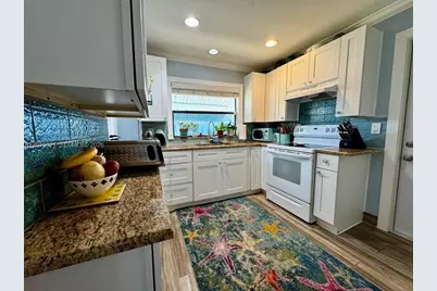 324 SW 3rd Ave, Delray Beach, FL 33444 - Photo 5