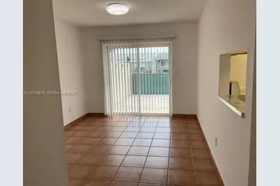 10112 SW 20th St, Miami, FL 33165 - Photo 7