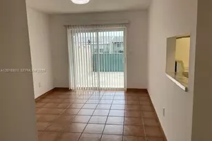 10112 SW 20th St, Miami, FL 33165 - Photo 7