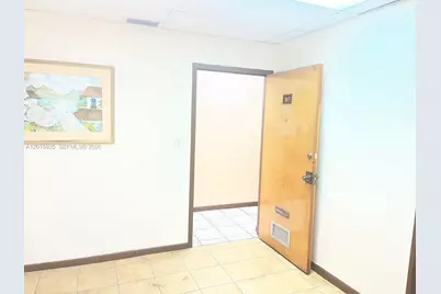 1545 SW 1st St #3rd Floor, Miami, FL 33135 - Photo 17