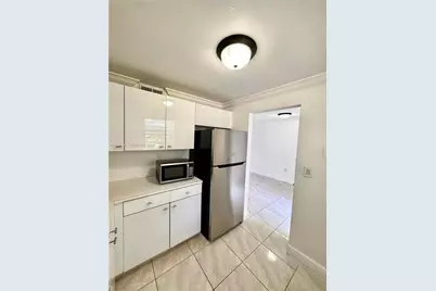 6195 W 18th Ave #G109, Hialeah, FL 33012 - Photo 9