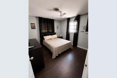 1010 N 74th Way #0, Hollywood, FL 33024 - Photo 11