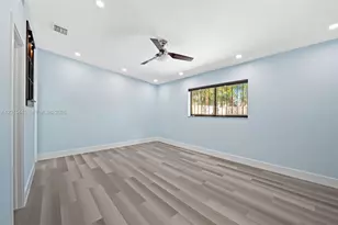 7366 SW 105th Pl, Miami, FL 33173 - Photo 15