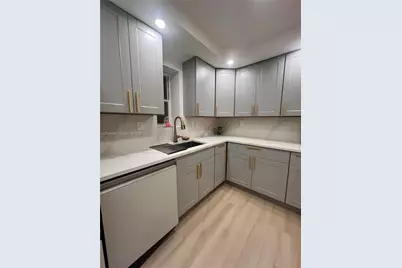 20300 W Country Club Dr #106-3, Aventura, FL 33180 - Photo 3