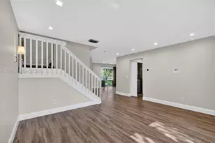 1603 W Harmony Lake Cir, Davie, FL 33324 - Photo 7