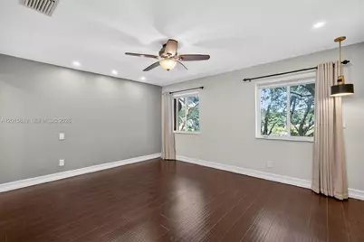 1603 W Harmony Lake Cir #., Davie, FL 33324 - Photo 35