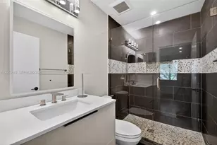1603 W Harmony Lake Cir, Davie, FL 33324 - Photo 33