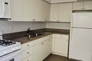 615 82nd St, Miami Beach, FL 33141 - Photo 23