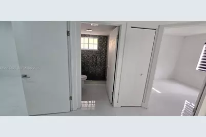 2461 W 76th St #103, Hialeah, FL 33016 - Photo 25