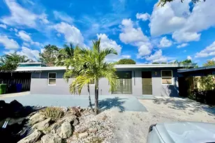 1649 NE 8th Ave, Fort Lauderdale, FL 33305 - Photo 1