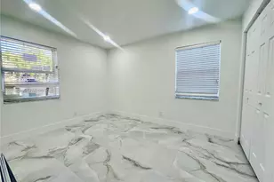 1649 NE 8th Ave, Fort Lauderdale, FL 33305 - Photo 11