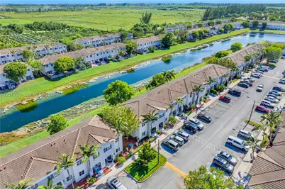 1660 SE 30th St, Homestead, FL 33035 - Photo 41