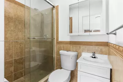1835 SW 18th St, Miami, FL 33145 - Photo 43