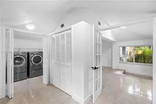 1835 SW 18th St, Miami, FL 33145 - Photo 15