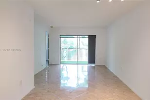 2236 N Cypress Bend Dr, Pompano Beach, FL 33069 - Photo 3